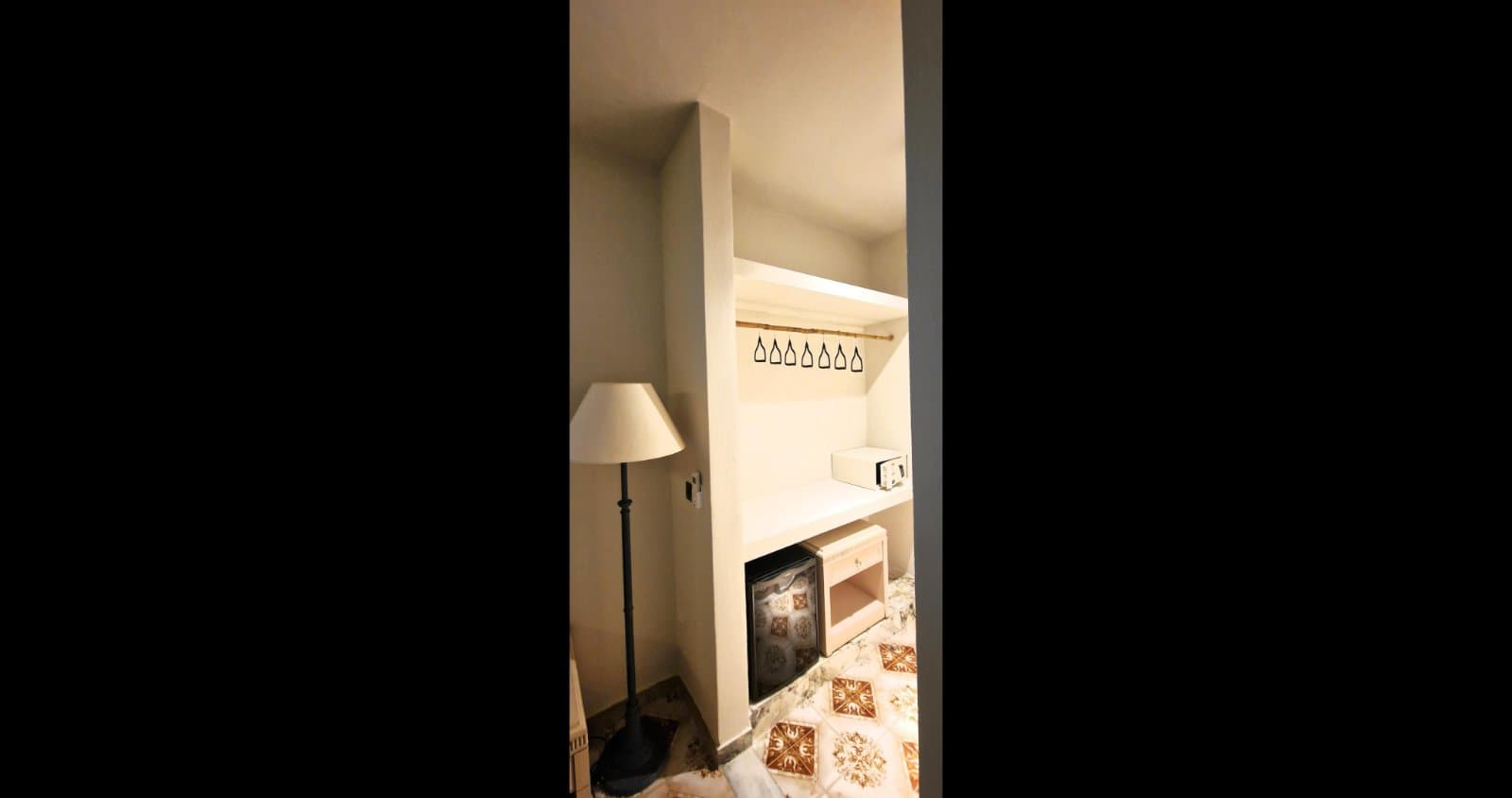 Refreshment corner with safe and fridge