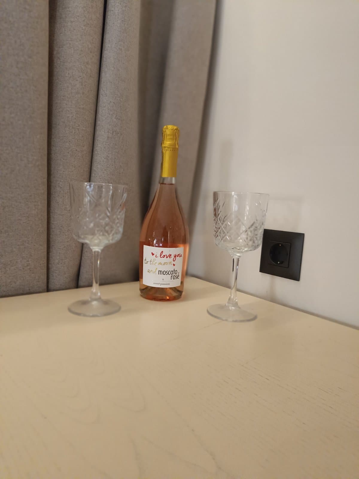 A welcome bottle at the dressing table